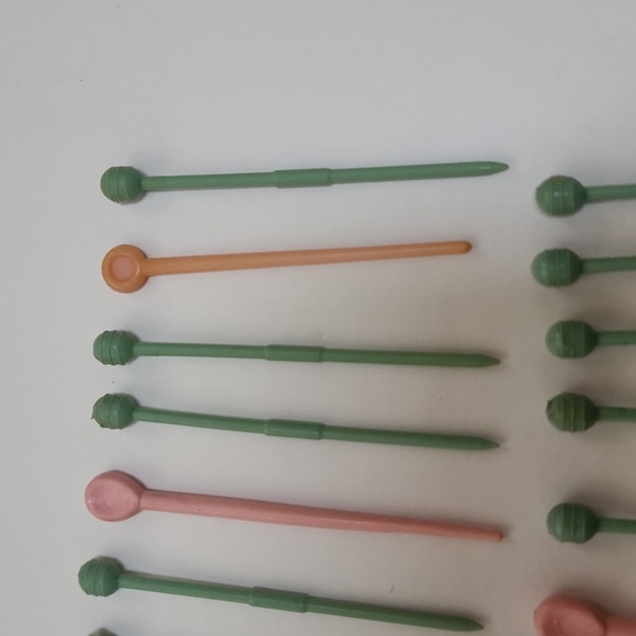 Vintage Plastic Pink Blue Peach Hair Roller Picks Pins Curlers hairstyling - Picture 4 of 7